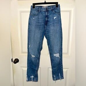 Zara women’s distressed high rise denim jeans 6 contemporary